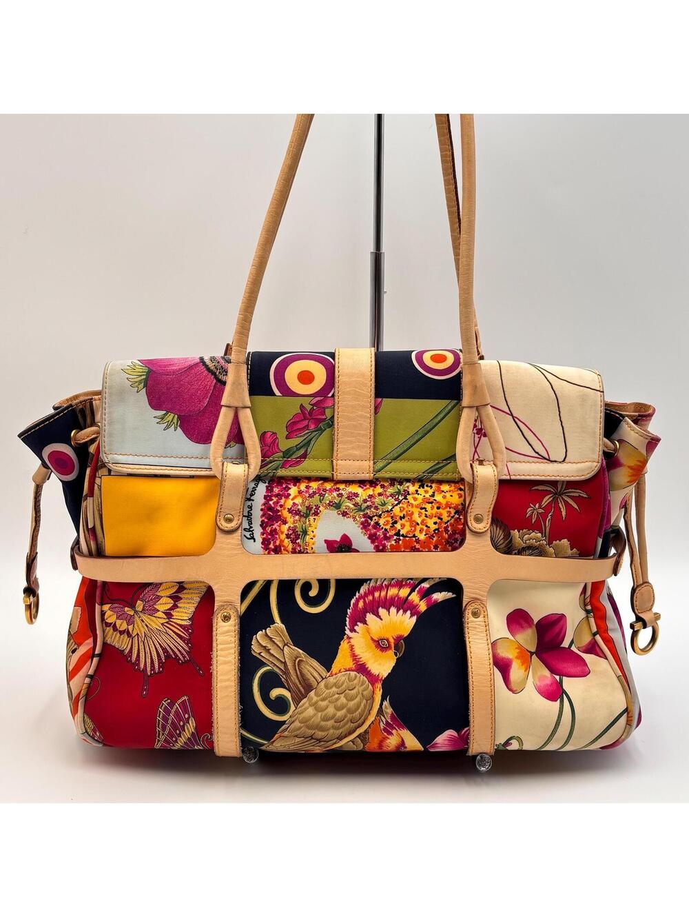 Salvatore Ferragamo Floral Print Multi Pocket Tote Bag - Picture 3 of 11